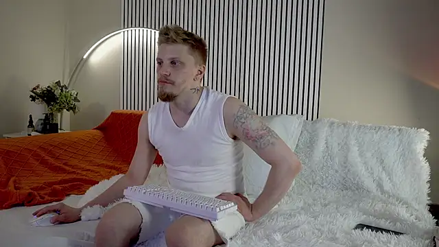 Saint Vicious online show from 10-01-25, 08:15