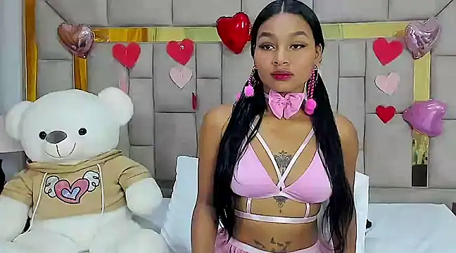 Lynda Bonnie online show from 02-24-25, 12:26