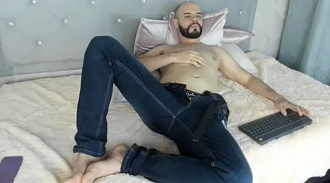 Luke Diaz7 online show from 02-18-25, 10:47