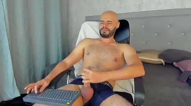 Luke Diaz7 online show from 03-13-25, 06:48