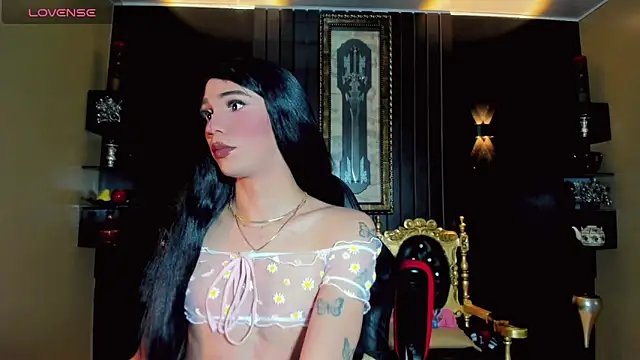 emelly horny  online show from 02-12-25, 11:29