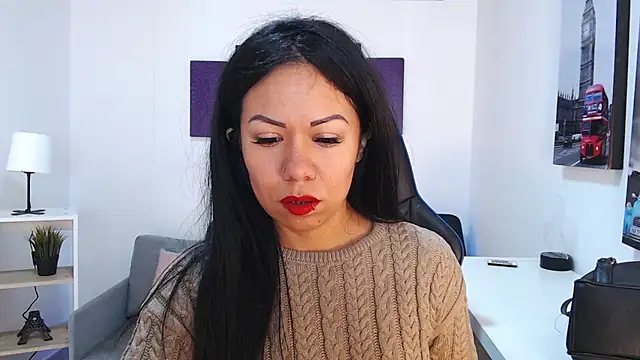 Snapshot of Katelady chatting on 11-01-25, 11:45 Katelady online show from 11-01-25, 11:45