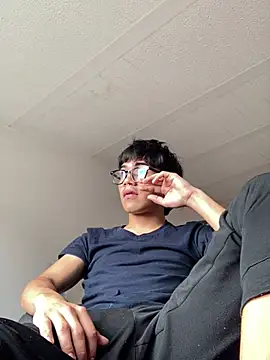 shadowsofgarden online show from 03-15-25, 06:32