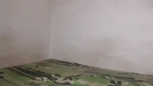 Snapshot of Majo_BigTits chatting on 12-21-25, 06:42 Majo BigTits online show from 12-21-25, 06:42