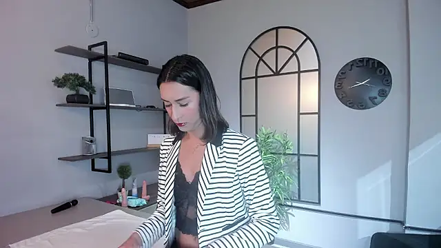 Georgina Palacios  online show from 03-03-26, 03:56