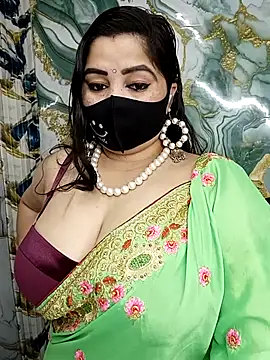 Snapshot of seetatiwari chatting on 11-14-25, 08:46 seetatiwari online show from 11-14-25, 08:46