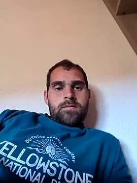 Snapshot of mikeee6538 chatting on 03-29-26, 11:21 mikeee6538 online show from 03-29-26, 11:21