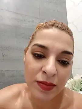Snapshot of Mysterious_Mary chatting on 03-04-25, 04:30 Mysterious Mary online show from 03-04-25, 04:30