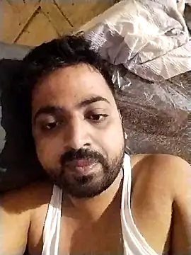 Snapshot of Vij717 chatting on 03-15-25, 06:36 Vij717 online show from 03-15-25, 06:36