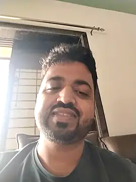 Snapshot of Vij717 chatting on 03-16-25, 04:09 Vij717 online show from 03-16-25, 04:09