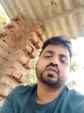 Snapshot of Vij717 chatting on 03-16-25, 07:15 Vij717 online show from 03-16-25, 07:15