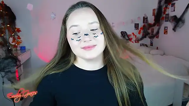 Snapshot of EmilyxxGraces chatting on 11-01-25, 12:12 EmilyxxGraces online show from 11-01-25, 12:12