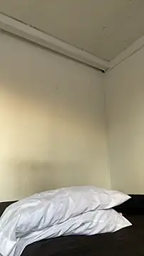 KatiaFosterr online show from 02-09-26, 10:36