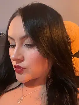 ValentinaOrtiz3 online show from 11-28-25, 02:14