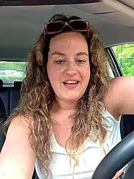 justtess online show from 05-04-26, 01:40