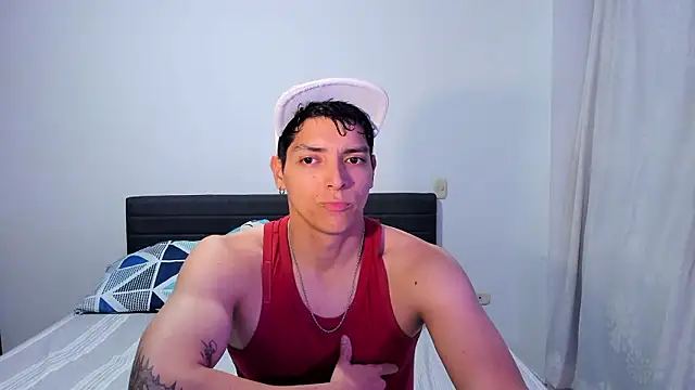 Snapshot of _JacobMiller__ chatting on 03-26-26, 01:44 JacobMiller online show from 03-26-26, 01:44