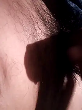 Snapshot of oktlicogedor chatting on 03-23-26, 05:11 oktlicogedor online show from 03-23-26, 05:11