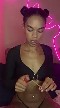 Snapshot of Mirellysbs1 chatting on 11-19-25, 02:22 Mirellysbs1 online show from 11-19-25, 02:22