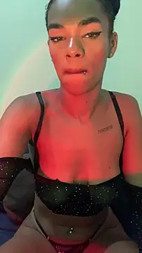 Snapshot of Mirellysbs1 chatting on 12-05-25, 04:10 Mirellysbs1 online show from 12-05-25, 04:10