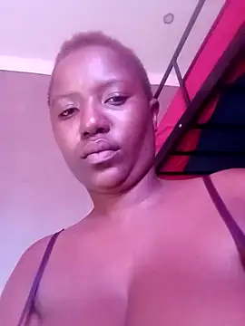 Coco Nile online show from 02-13-25, 05:58