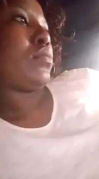 Coco Nile online show from 02-18-25, 11:11
