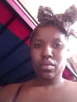Coco Nile online show from 02-20-25, 08:39
