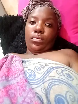 Coco Nile online show from 02-22-25, 04:29