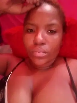 Coco Nile online show from 02-24-25, 02:58