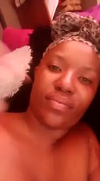 Coco Nile online show from 03-05-25, 07:49