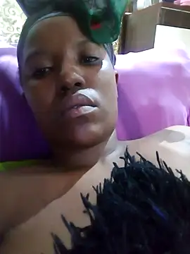 Coco Nile online show from 03-06-25, 07:32