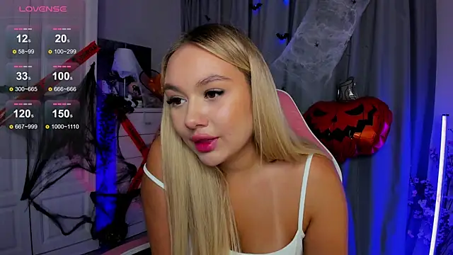  Loneve   online show from 10-15-25, 02:50