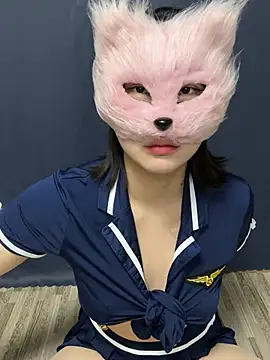 Snapshot of Kor_Cat chatting on 02-25-25, 10:37 Kor Cat online show from 02-25-25, 10:37