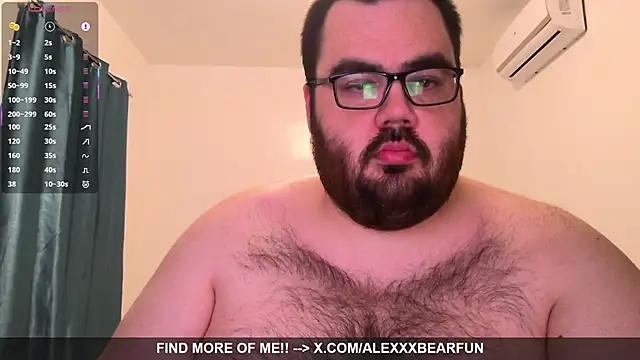 Snapshot of alexxxbear chatting on 02-12-26, 12:27 alexxxbear online show from 02-12-26, 12:27
