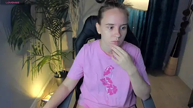 Lika 0ne online show from 09-26-25, 11:58