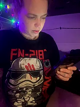 Snapshot of favoritestepsis chatting on 09-21-25, 12:45 favoritestepsis online show from 09-21-25, 12:45