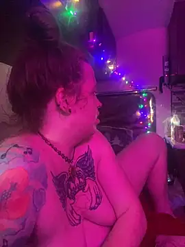 Snapshot of favoritestepsis chatting on 09-30-25, 01:16 favoritestepsis online show from 09-30-25, 01:16