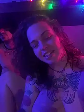 Snapshot of favoritestepsis chatting on 10-03-25, 07:27 favoritestepsis online show from 10-03-25, 07:27