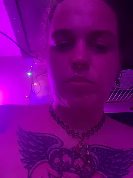 Snapshot of favoritestepsis chatting on 10-09-25, 05:38 favoritestepsis online show from 10-09-25, 05:38