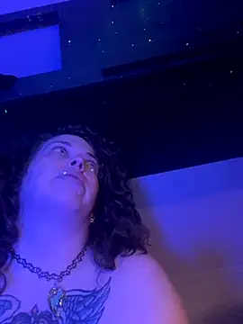 Snapshot of favoritestepsis chatting on 10-25-25, 11:10 favoritestepsis online show from 10-25-25, 11:10