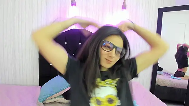 nicky angel1 online show from 02-19-25, 09:58