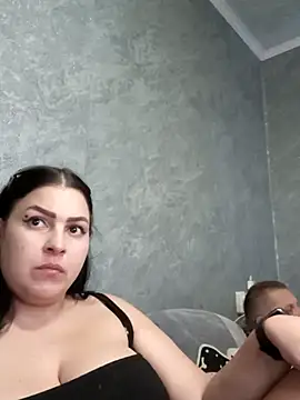 Snapshot of Greta_Tamar chatting on 03-18-25, 01:09 Greta Tamar online show from 03-18-25, 01:09