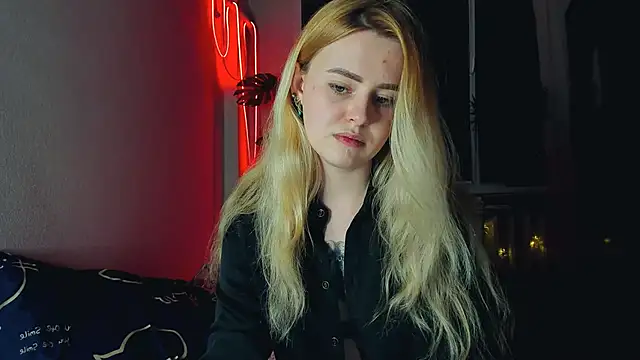 Alexa Pirs online show from 03-07-25, 05:38