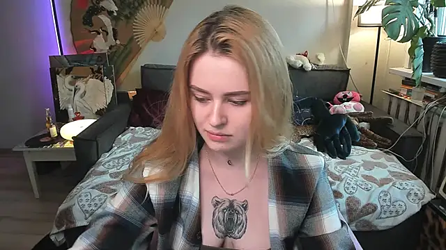 Alexa Pirs online show from 05-01-26, 02:43