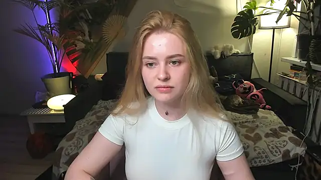Alexa Pirs online show from 05-16-26, 07:56