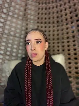 Scarlett-LS online show from 02-13-25, 04:32