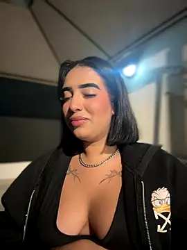 Scarlett-LS online show from 09-18-25, 01:40