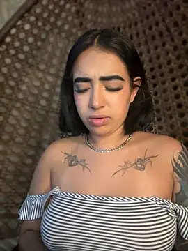 Scarlett-LS online show from 09-30-25, 04:39