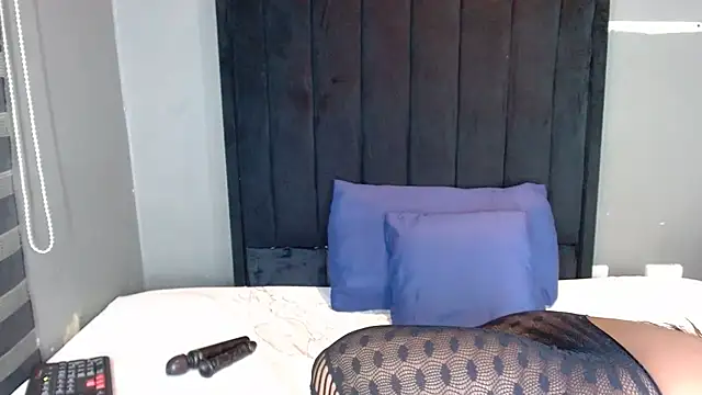 BigbootyliciousXXX online show from 11-27-25, 10:45