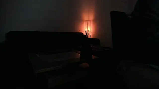 molicaremolicare online show from 11-04-25, 04:50