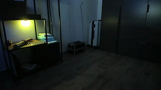 Snapshot of molicaremolicare chatting on 02-14-26, 09:39 molicaremolicare online show from 02-14-26, 09:39